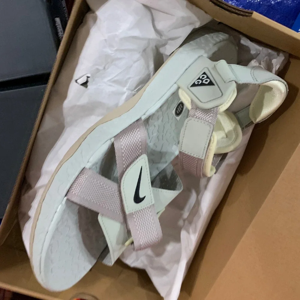 Nike ACG Air Deschutz+ Sandals Barely Volt Plum Chalk DO8951-700 11 Men 12 Women